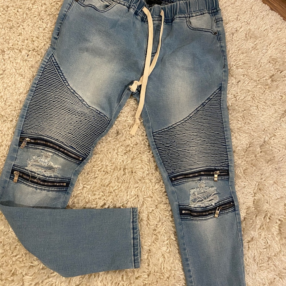 Fashion Nova textured jogger jeans